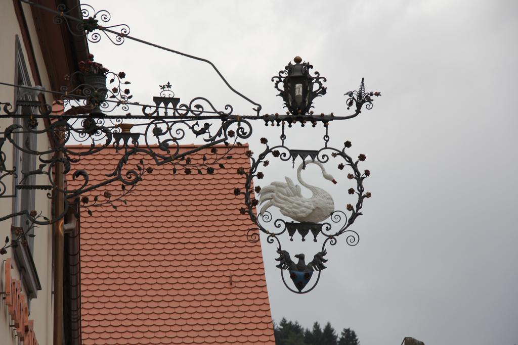 Hotel Restaurant Schwan Wertheim Exterior foto